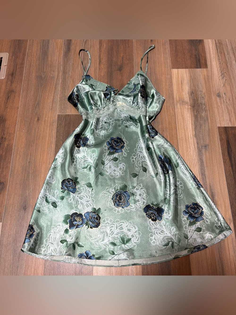 Secret Treasures Sage Green Satin Lace Floral Strap Chemise Nighty Sleep Large